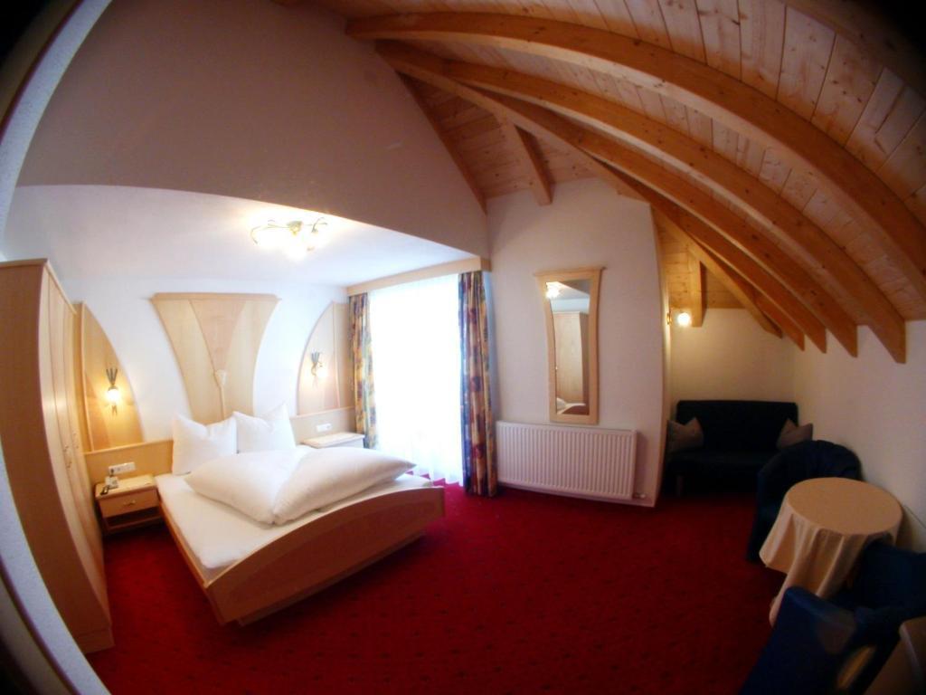 Hotel Garni Pradella Ischgl Værelse billede